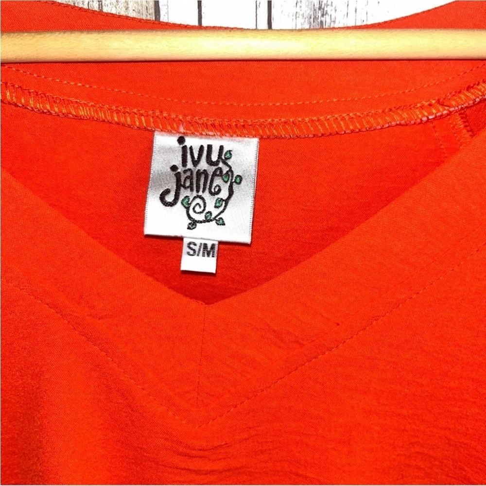 Ivy Jane Red Blouse - Picture 4 of 4
